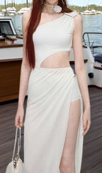 Darsha White One-Piece Swimsuit & Skirt Flowering Girl
