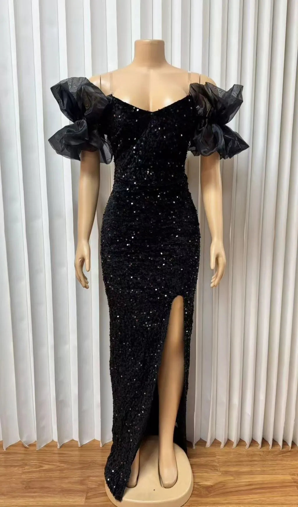 Dolores Extravagant Puff-Sleeve Sequin Cocktail Maxi Dress Flowering Girl