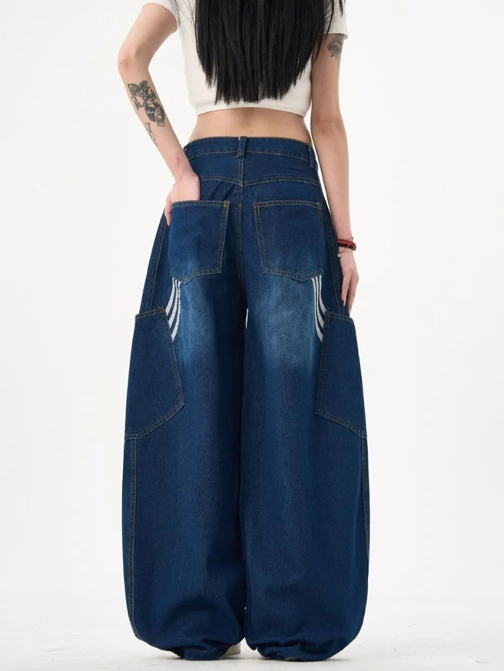 Mann Blue Jeans Flowering Girl