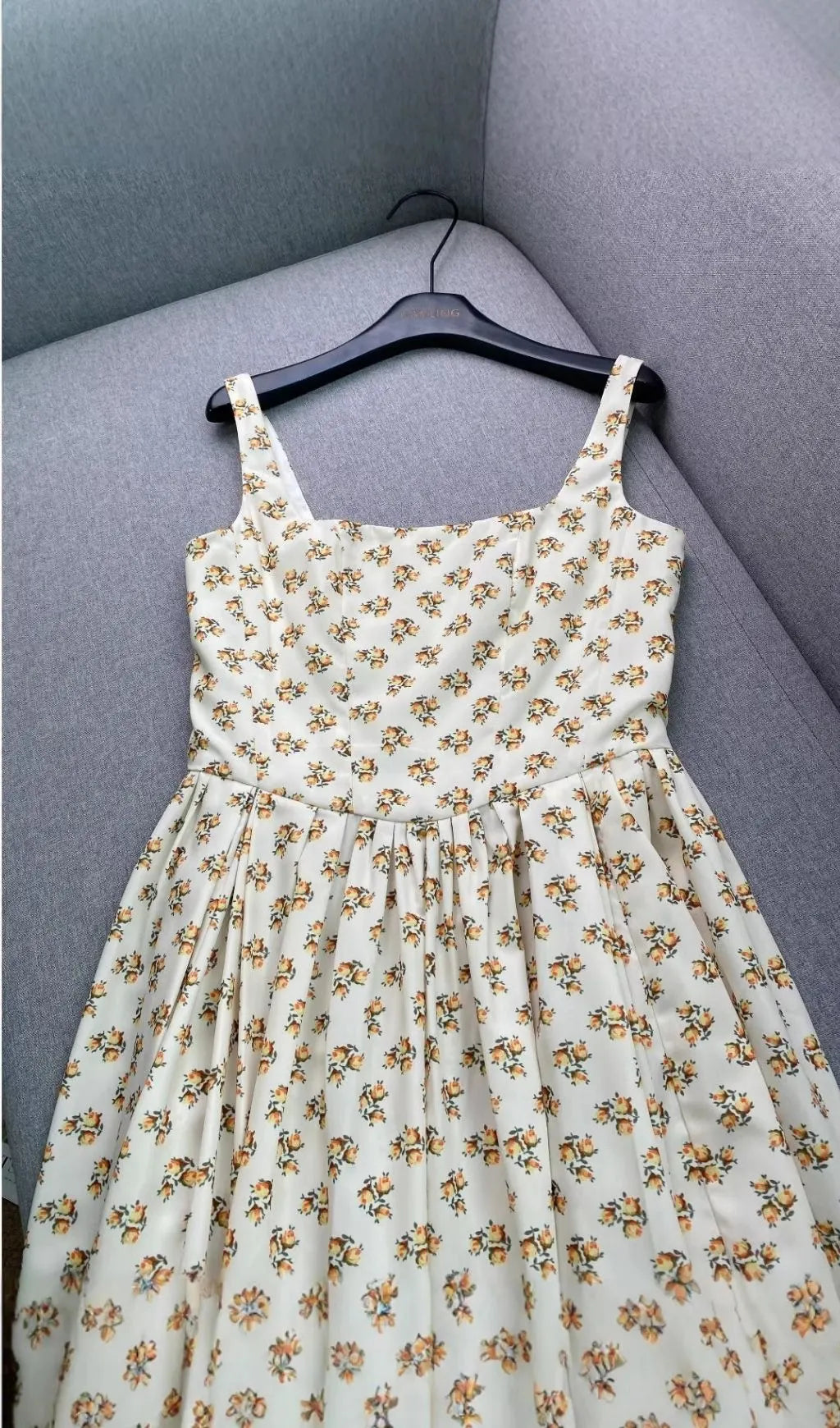 Short Flared Dress Flowering Girl
