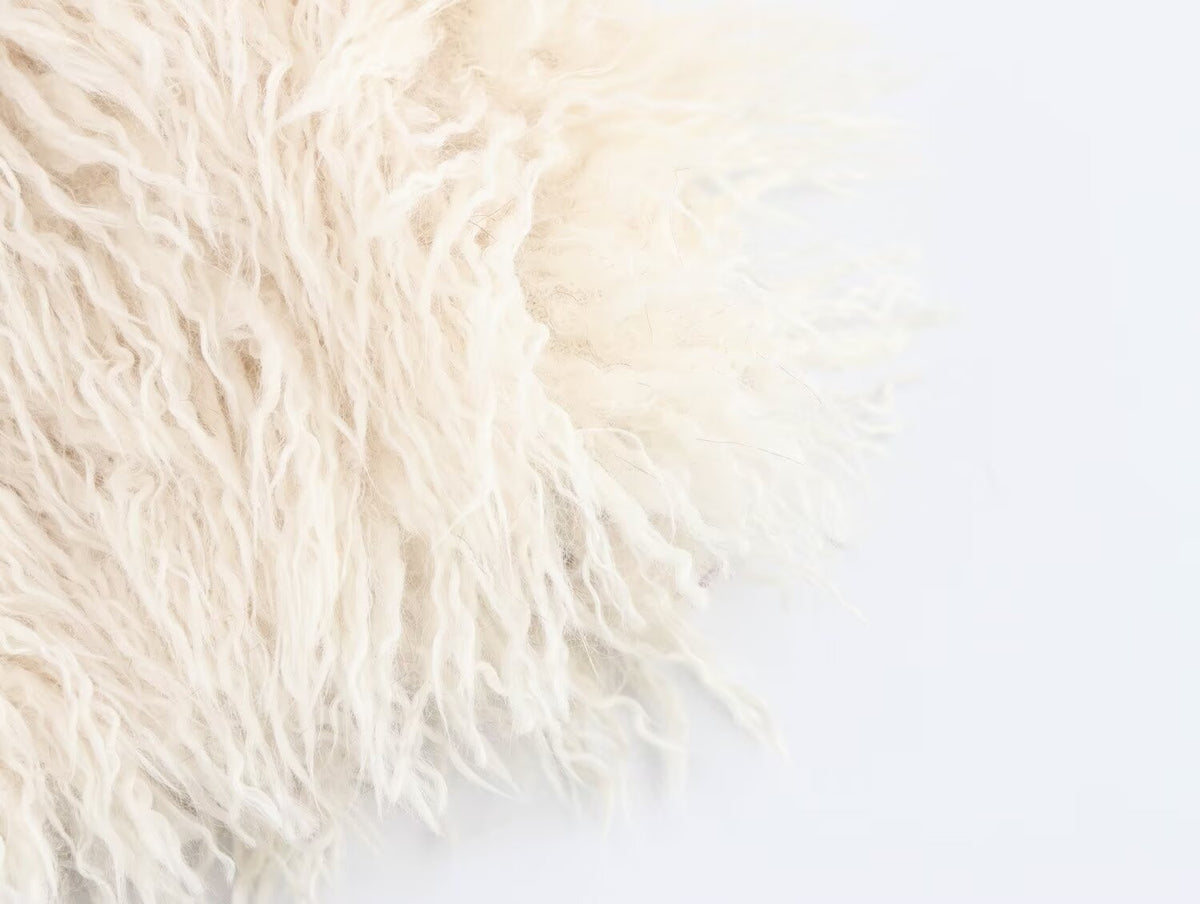 Michaelia Fur Lapel Jacket In White Flowering Girl