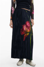 Zanna Print Pleated Skirt In Black Flowering Girl