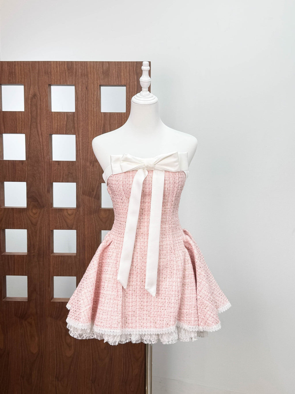 Bow Woven Lace Tube Top Mini Dress In Pink Flowering Girl