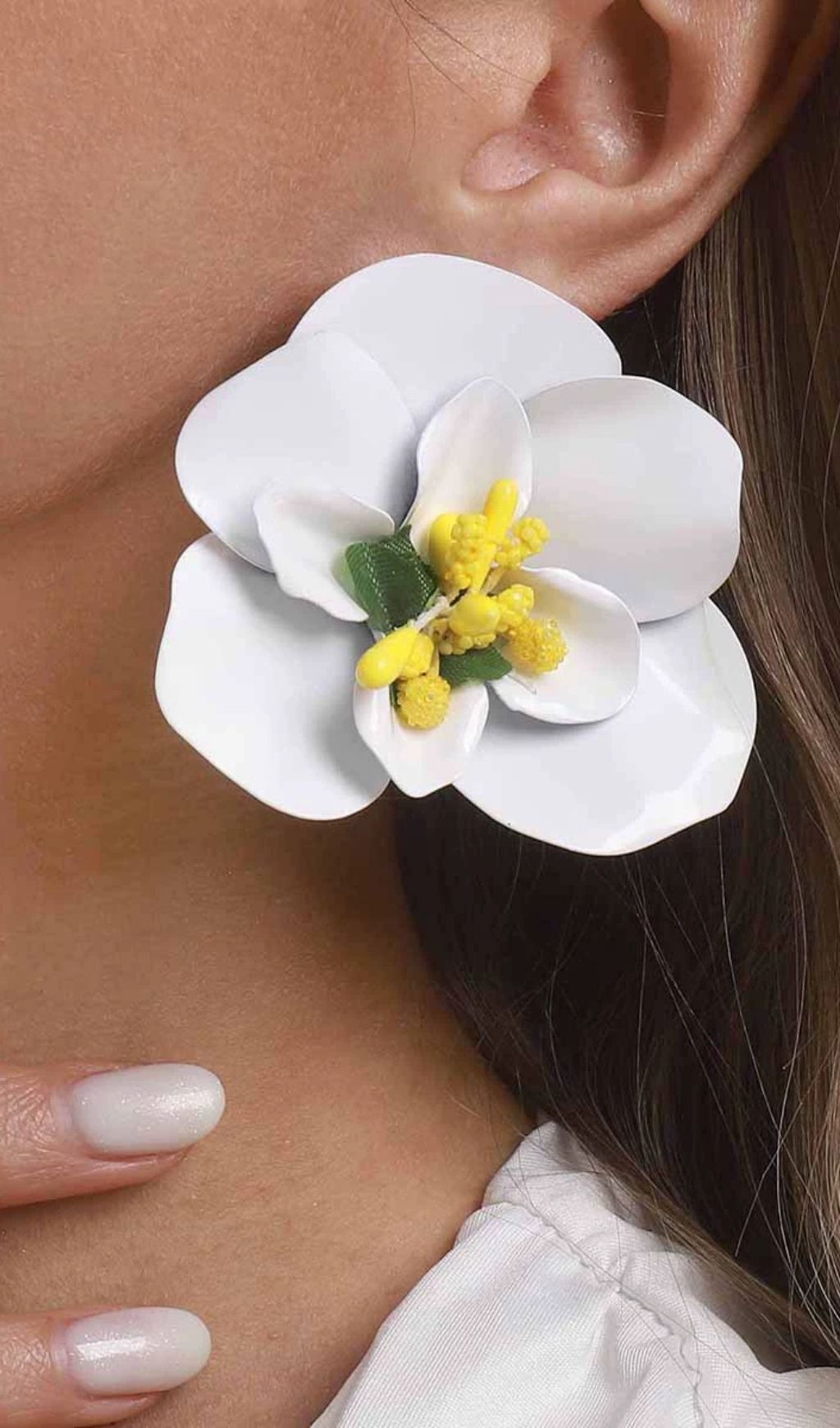 Jovia Flower Earrings Flowering Girl