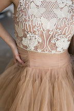 Ballerina | Beige Tulle Mini Dress With 3D Applique Flowering Girl