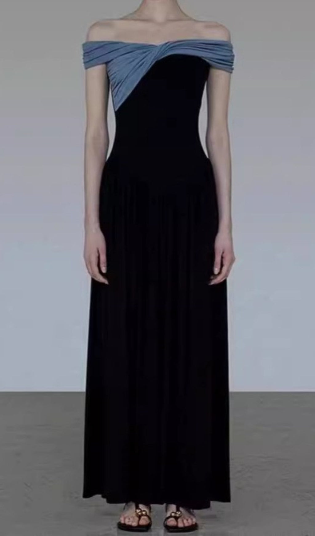 Aurai Contrast Color Maxi Dress Flowering Girl