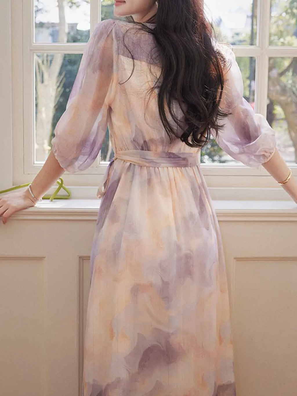 Phoenix Classic V-Neck Floral Printed Tie Dress Flowering Girl