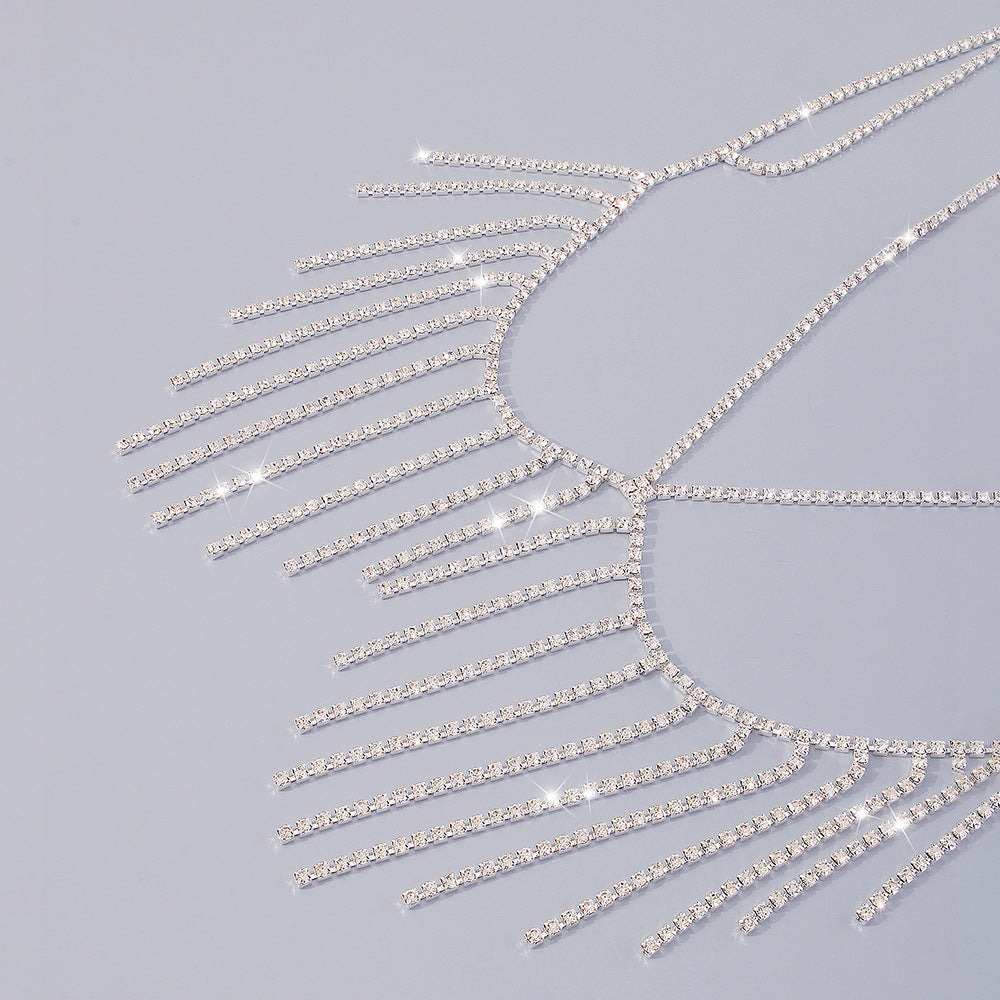 Tassel And Diamond Chest Chain In Silver Flowering Girl
