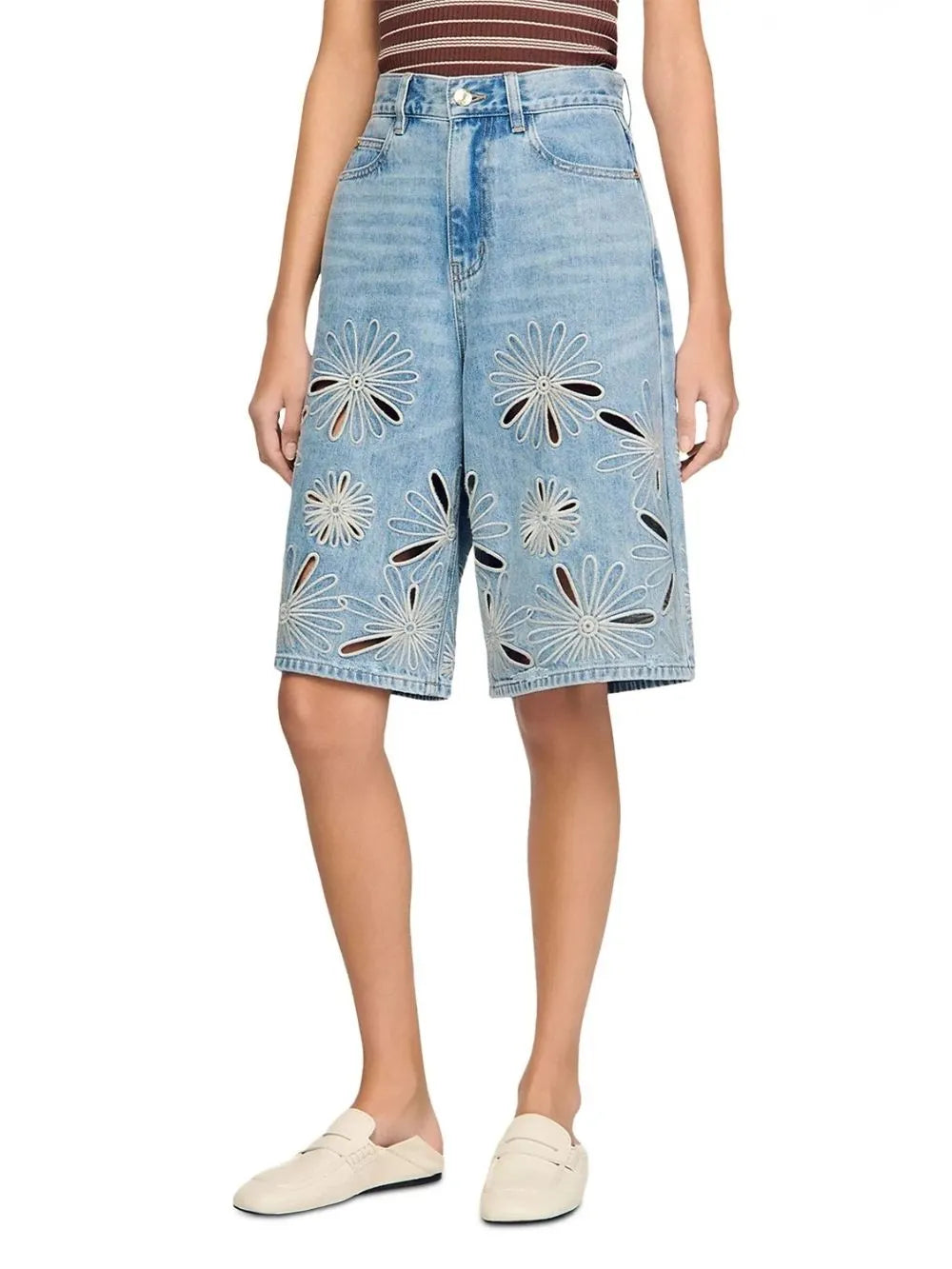 Embroidered Denim Bermuda Shorts in Blue Jean Flowering Girl