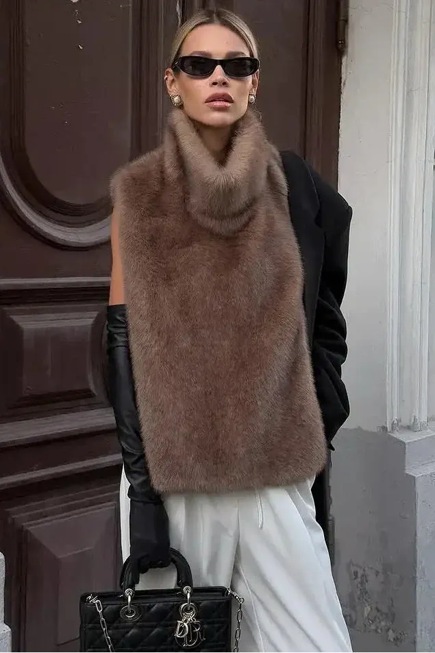 Faux Fur Vest Crop Top Flowering Girl