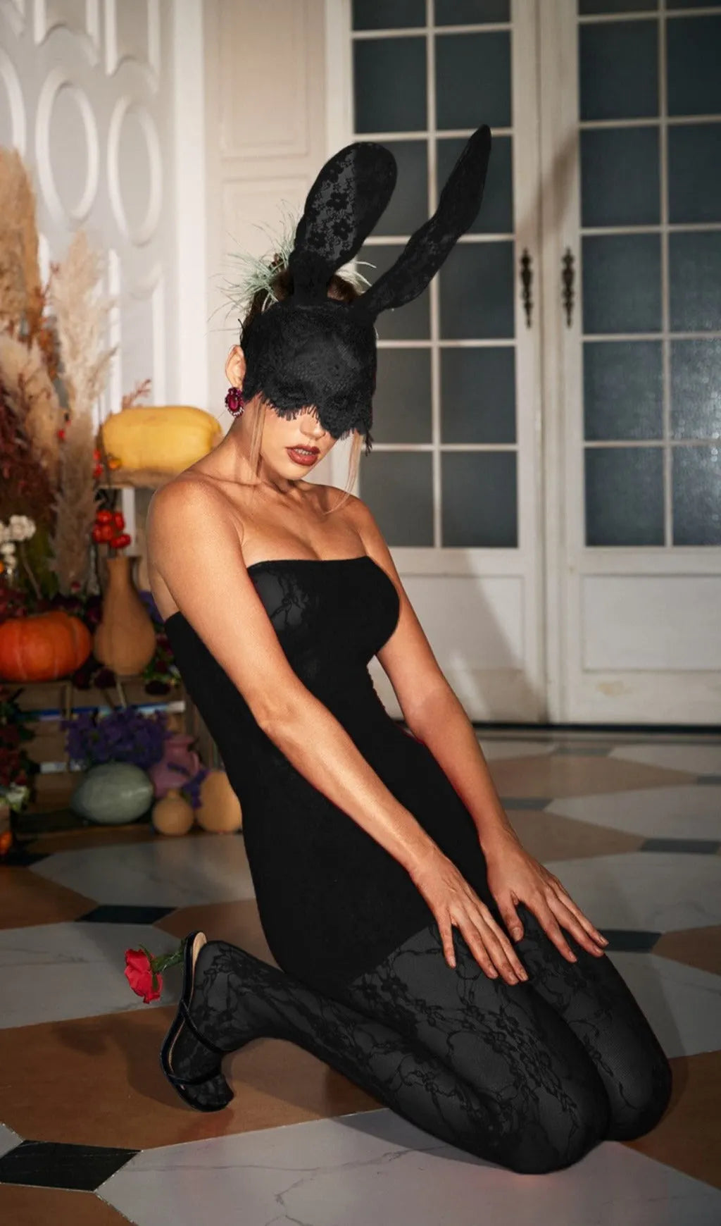 Hollow Lace Bunny Ear Flowering Girl