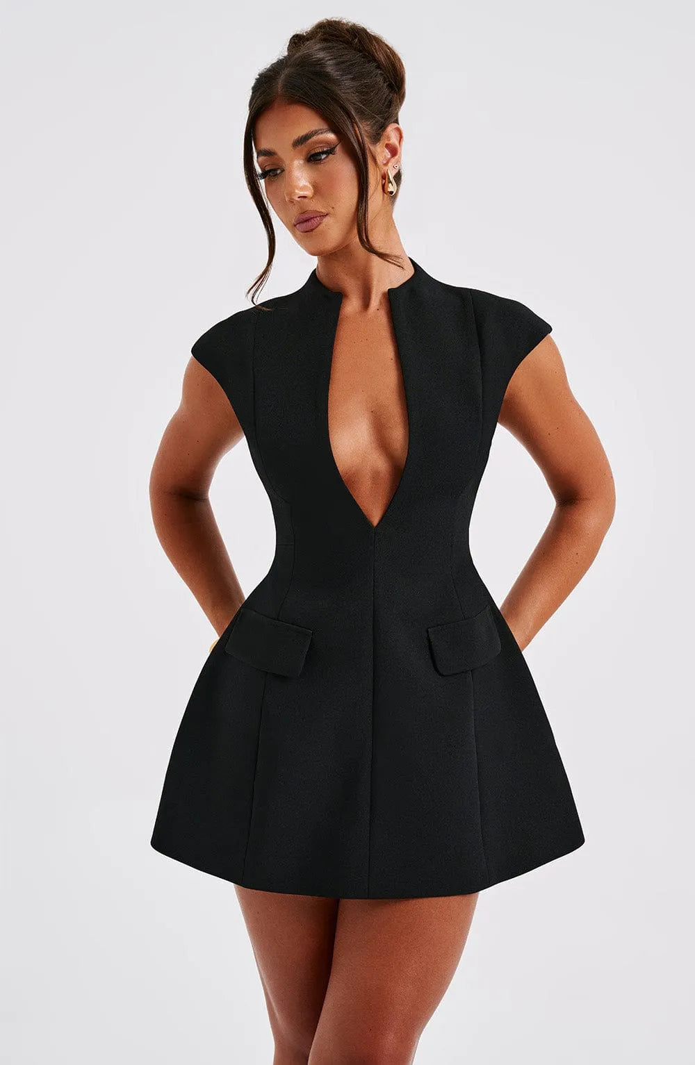 Suri Mini Dress - Black Flowering Girl