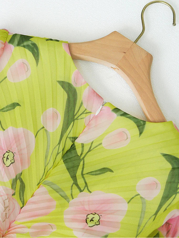 V-Neck Silk Printed Pleated Maxi Dress In Yellow Flowering Girl