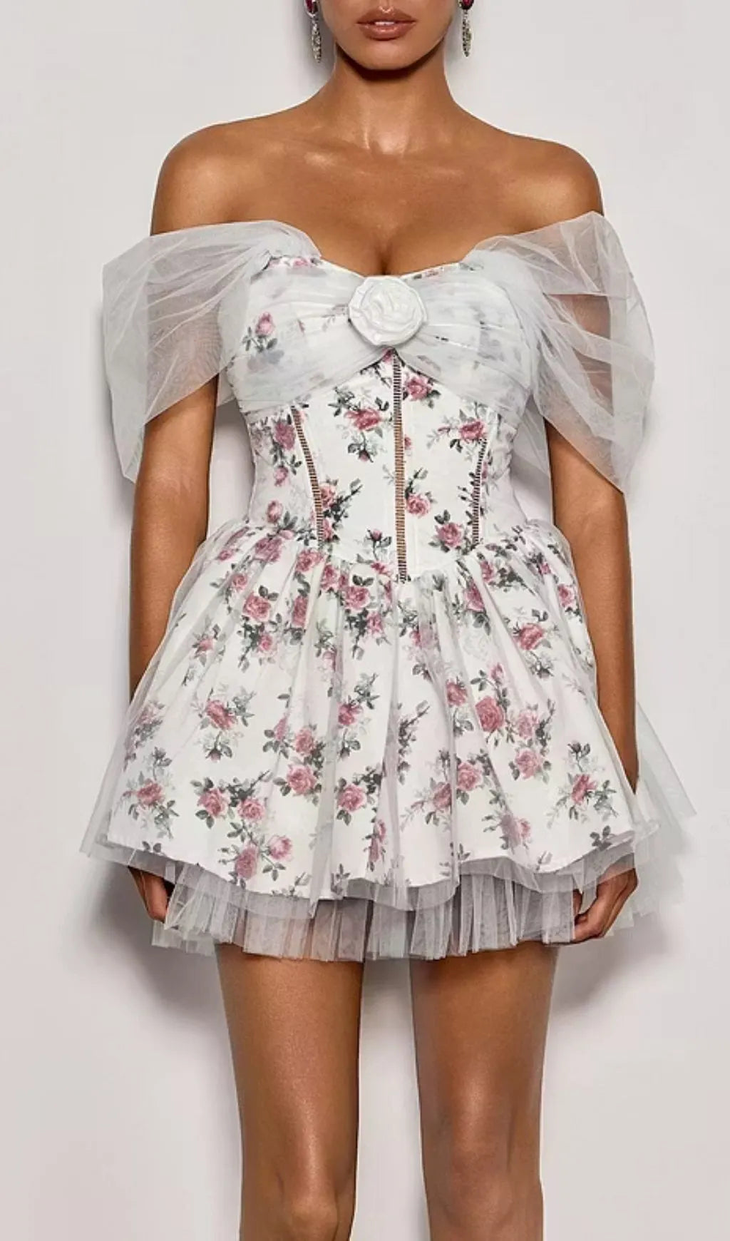Quaris Off Shoulder Flower Tulle Mini Dress In White Flowering Girl