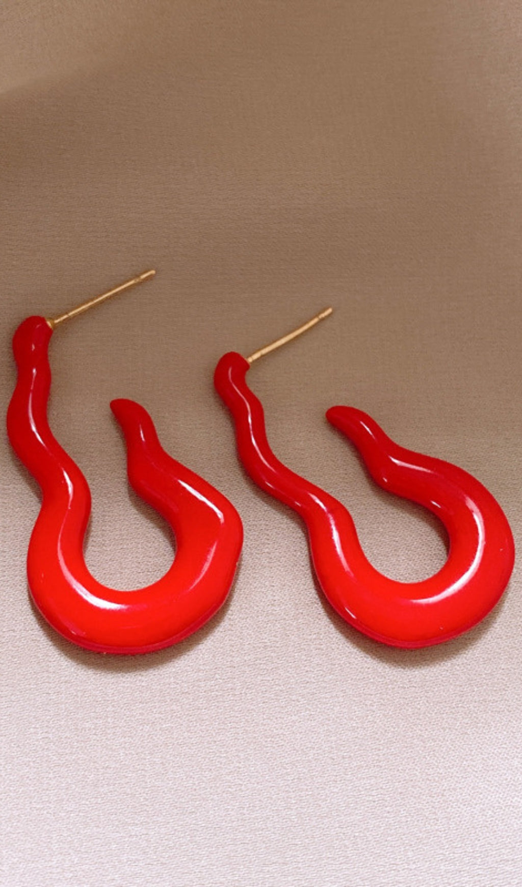 Dany Red Gourd Earrings Flowering Girl