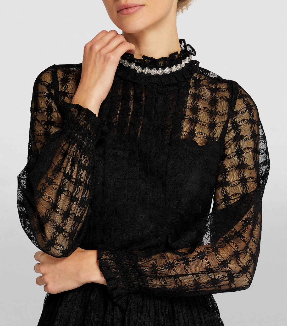 LACE MINI DRESS IN BLACK Flowering Girl