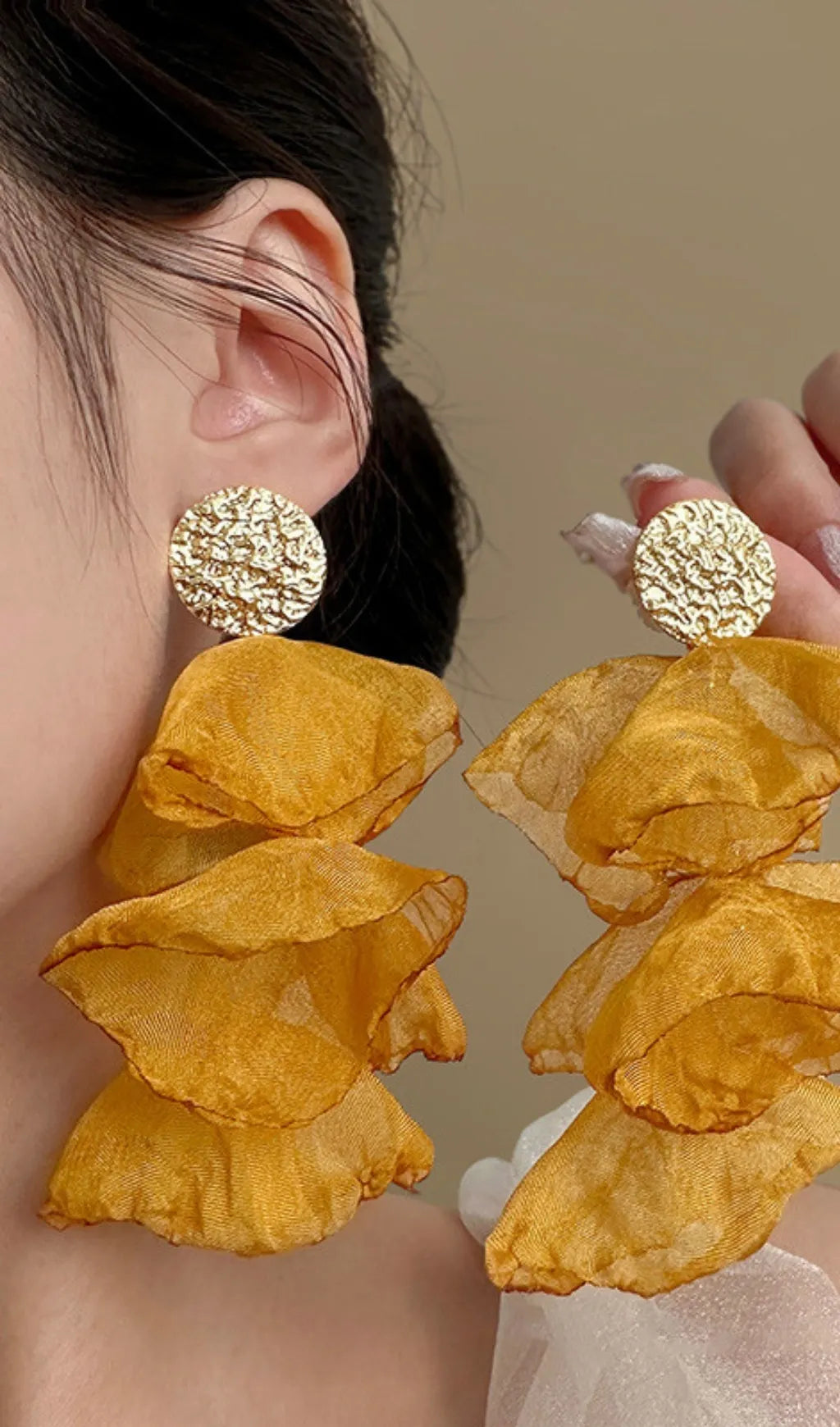 Fei Flower Earrings Flowering Girl