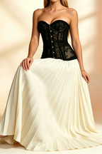 Black Floral Lace Strapless Sweetheart Corset Top Flowering Girl