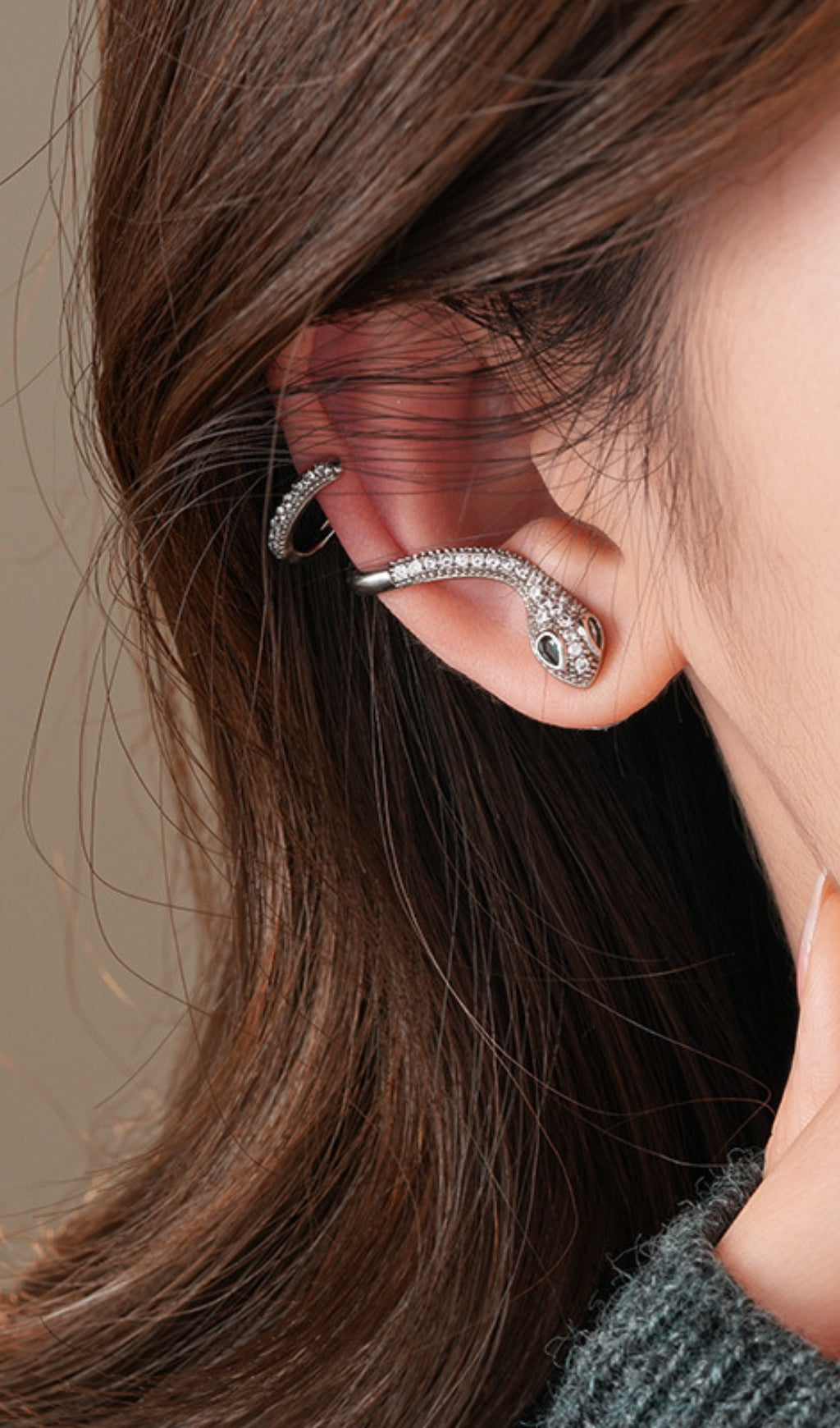 Doc Snake Earrings Flowering Girl