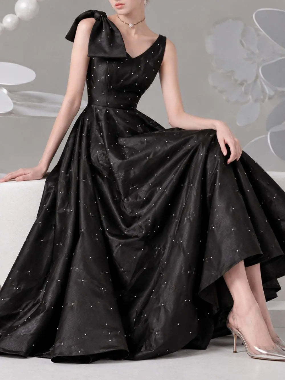 Miyuki Bow V-Neck Midi Dress Flowering Girl