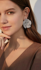 Assumpta Silver Five-Petal Rhinestone Earrings Flowering Girl