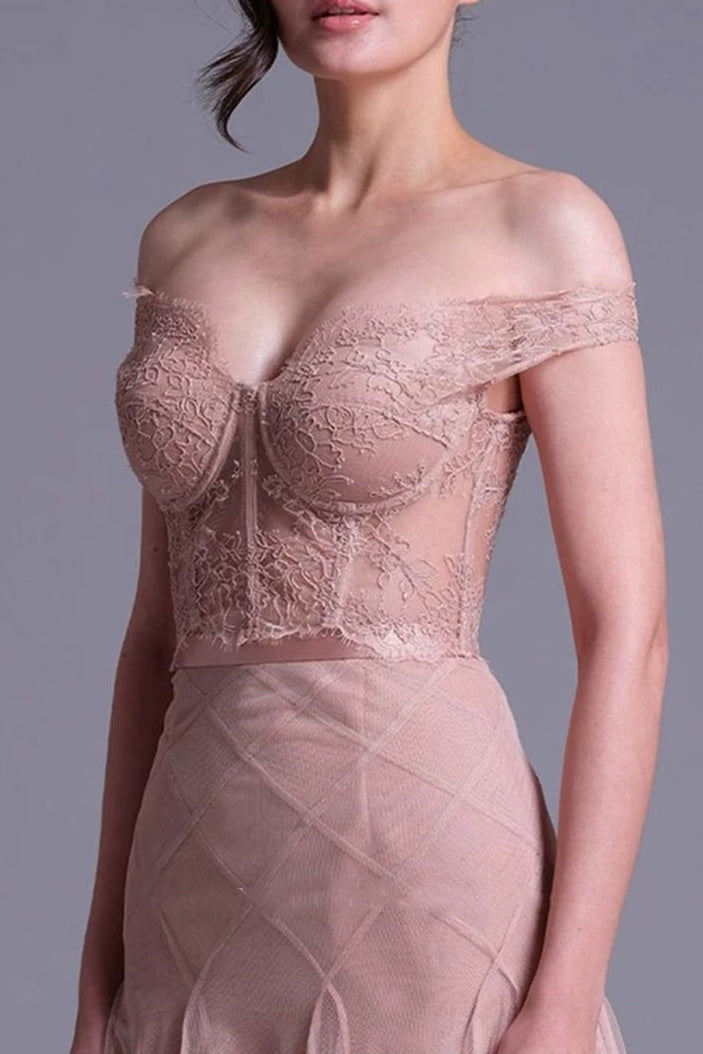 Floral Dentelle Off-Shoulder Bustier Corset Net Skirt Set In Pink Flowering Girl