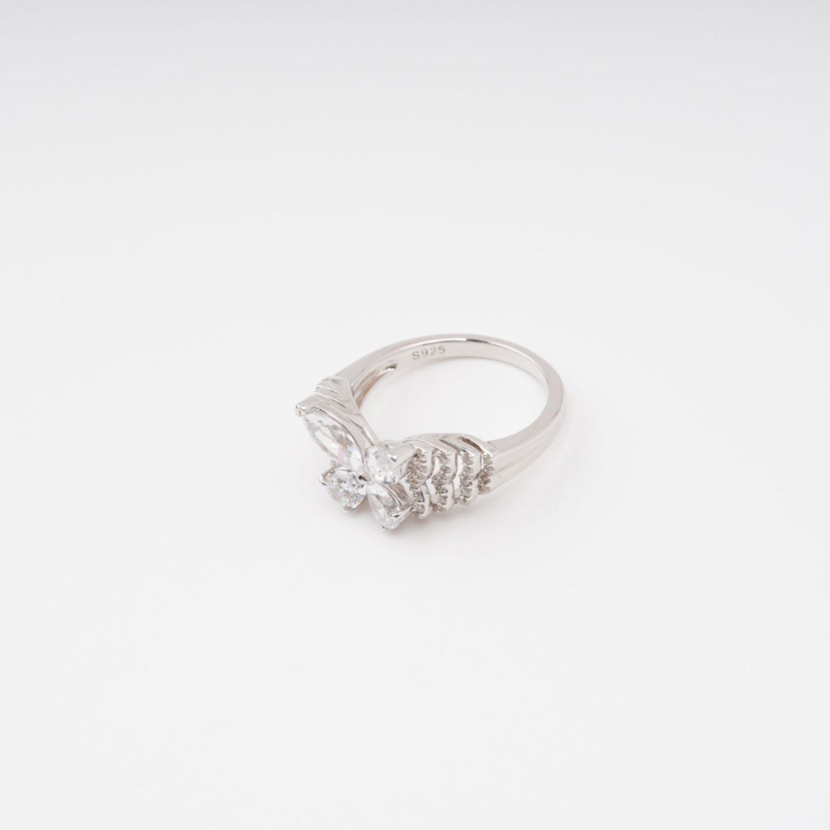 Zélie Sterling Silver Butterfly Shaped Gemstone Ring Flowering Girl