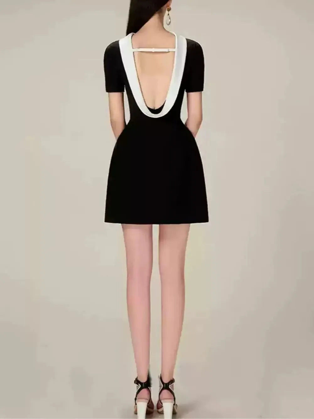 Maleni Black Backless Mini Dress Flowering Girl