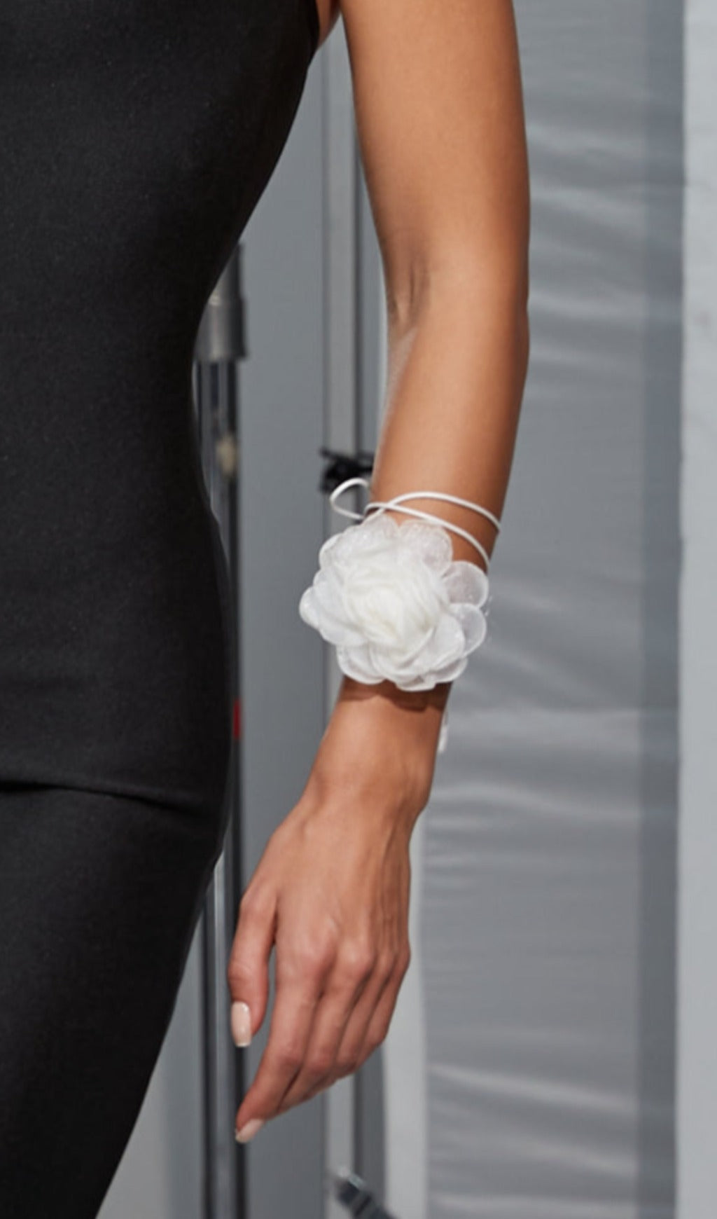 White Flower Mesh Choker Flowering Girl