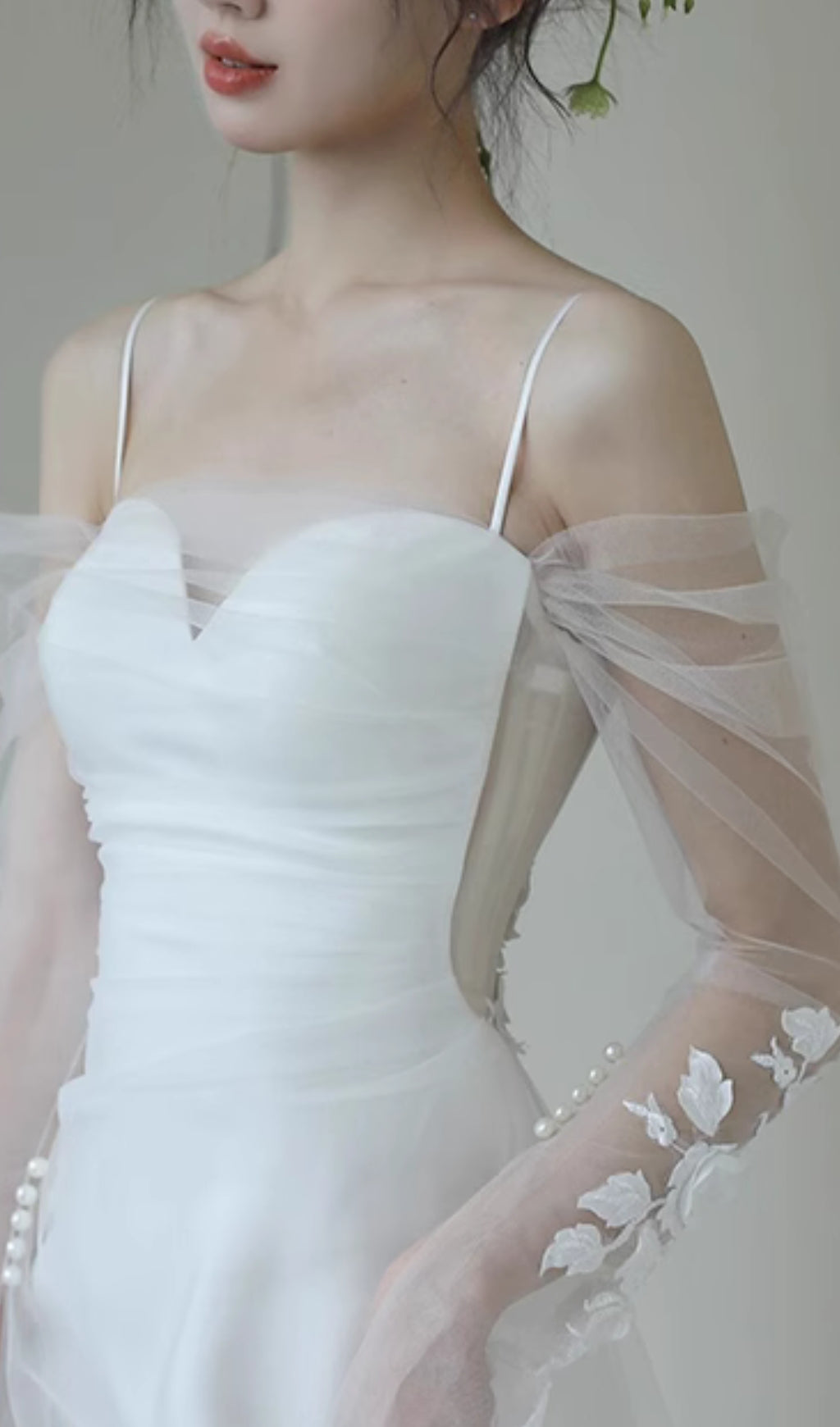 Chucky White Mesh Leaf Wedding Dress Flowering Girl