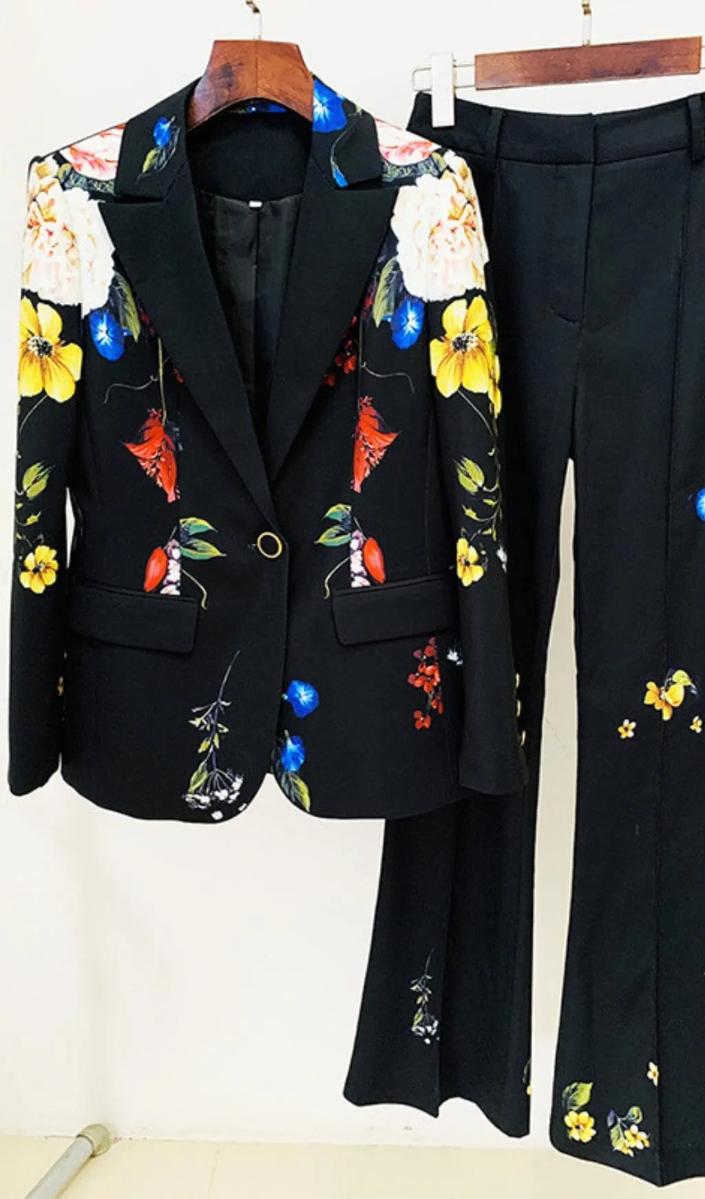 Printed Button Jacket Suit In Black