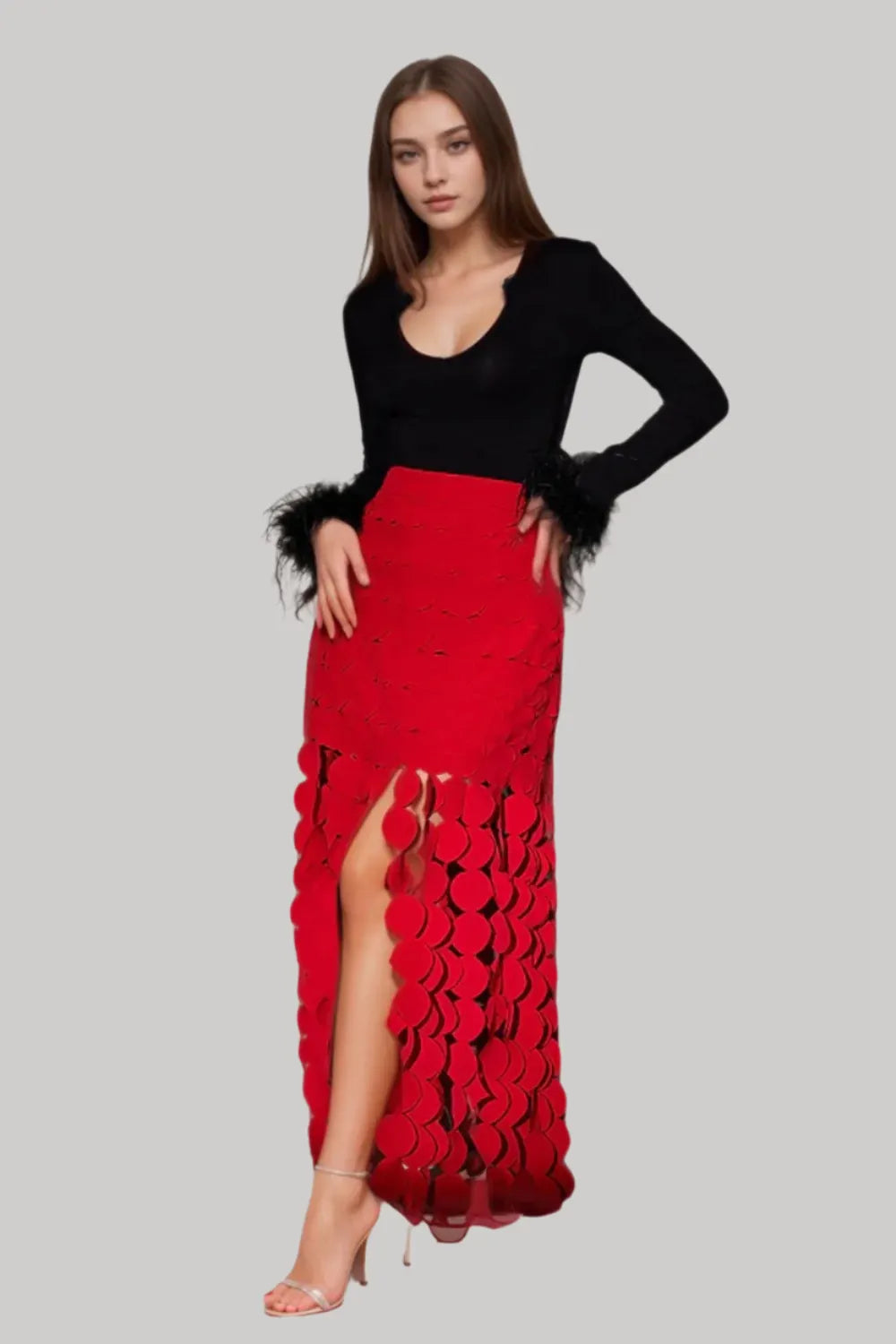 CIRCLE CUTOUT FRINGE SKIRT IN RED Flowering Girl