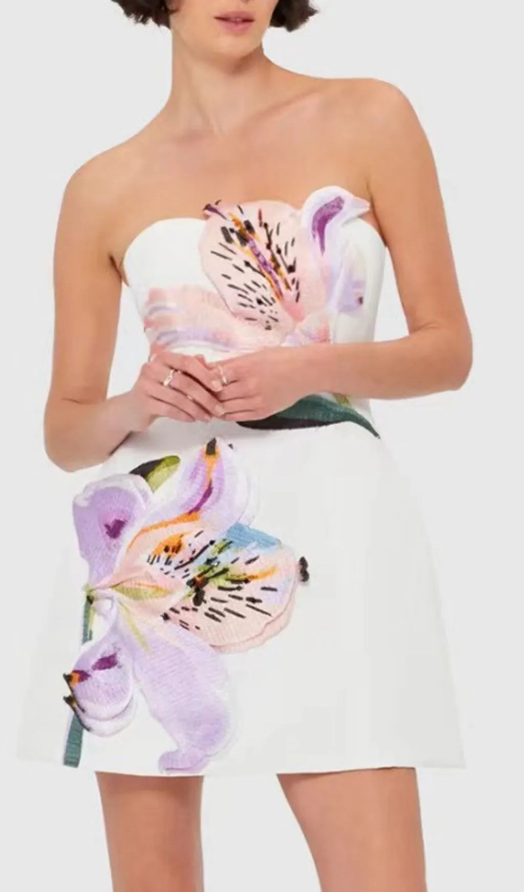 Huy White Strapless Flower Mini Dress Flowering Girl