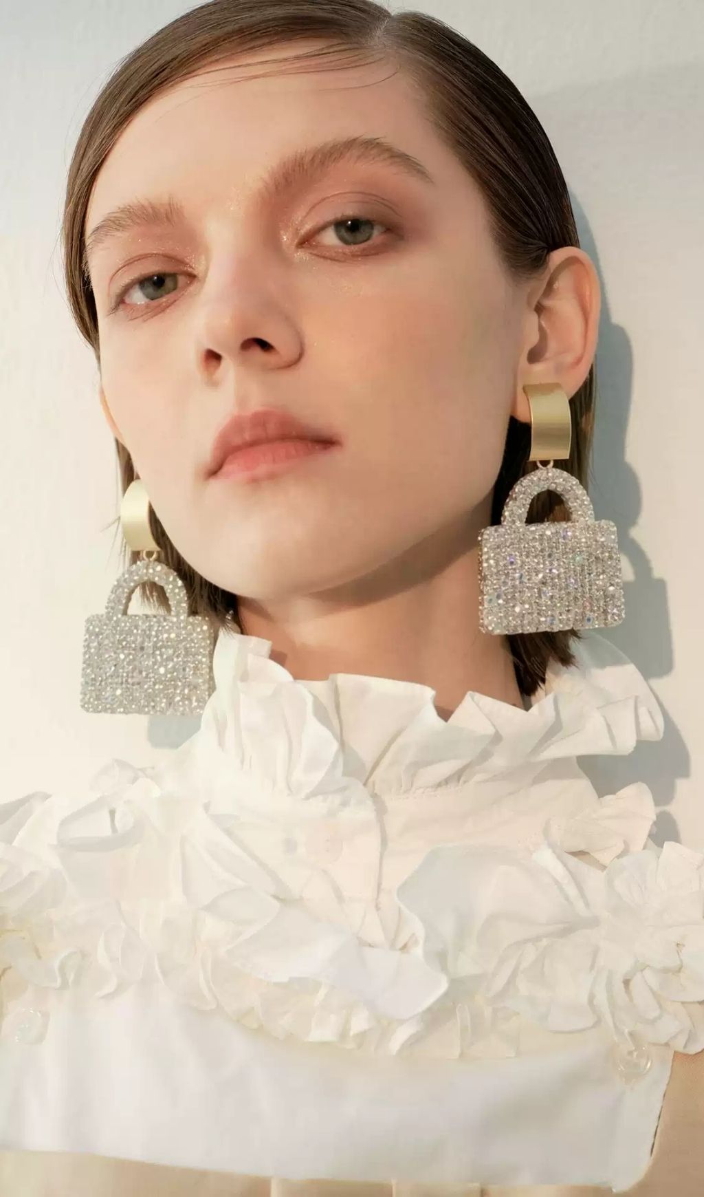 Leimomi Diamante Earrings Flowering Girl