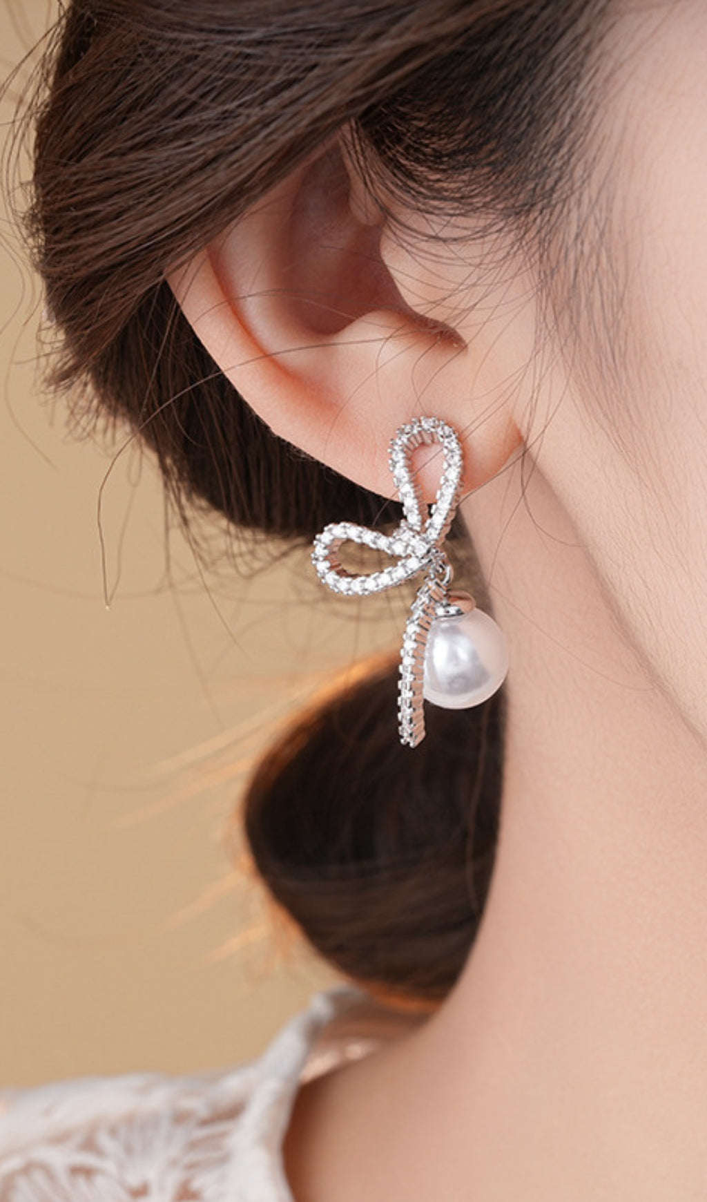 Dianne Pearl Earrings Flowering Girl