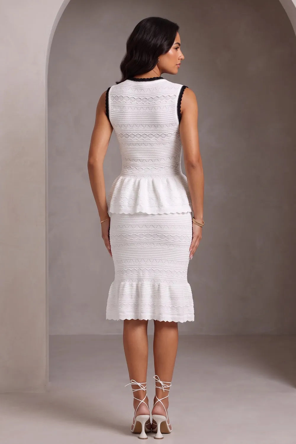 White Hollow Knit V-Neck Bow Peplum Vest Mermaid Skirt Two-Piece Set Flowering Girl