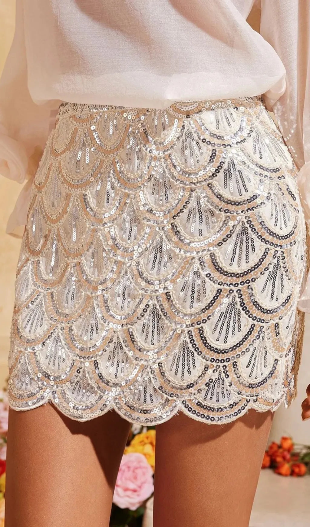 Daelorin Wave Sequin Skirt In Apricot Flowering Girl
