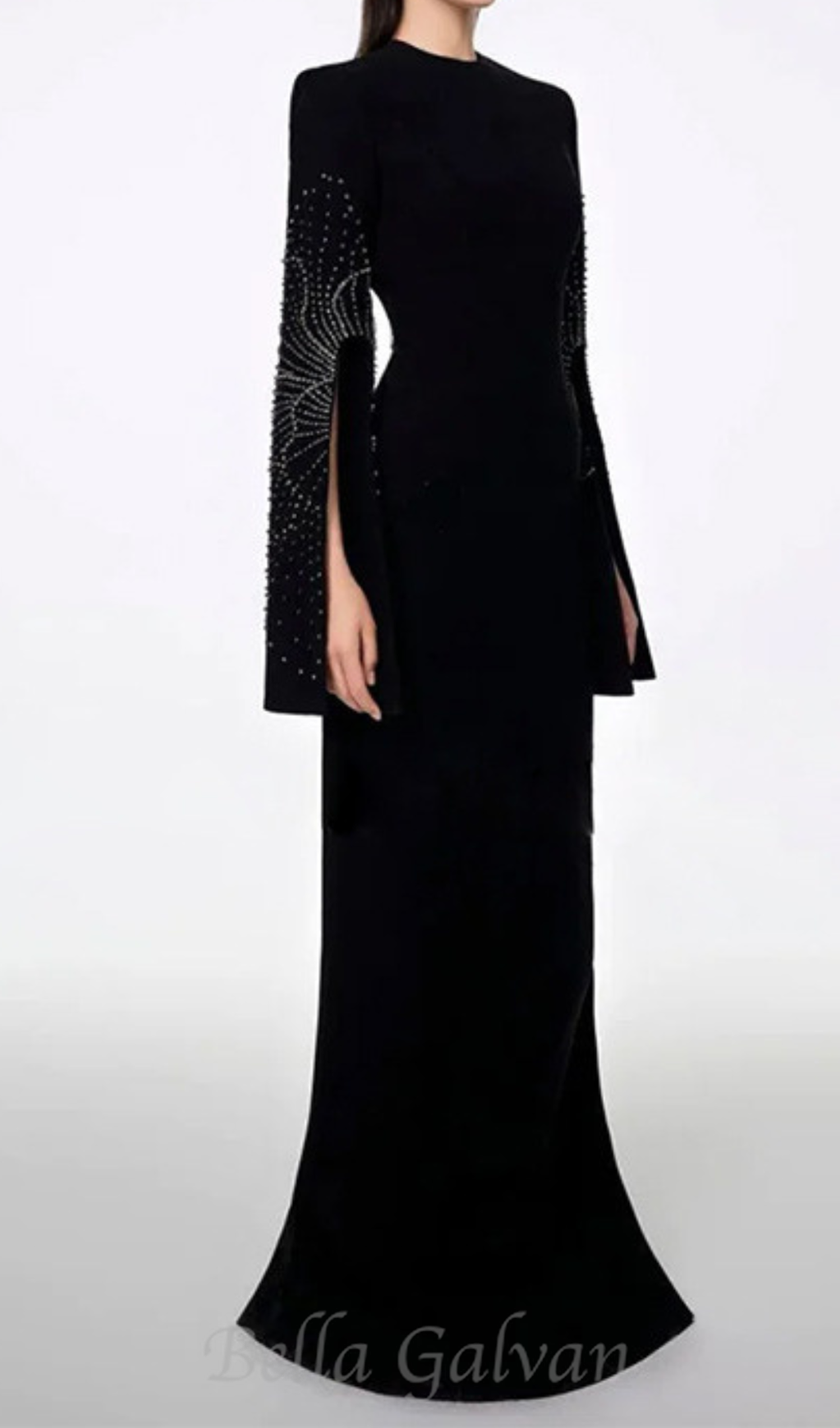stephanie slit-sleeve bodycon maxi dress in black Flowering Girl