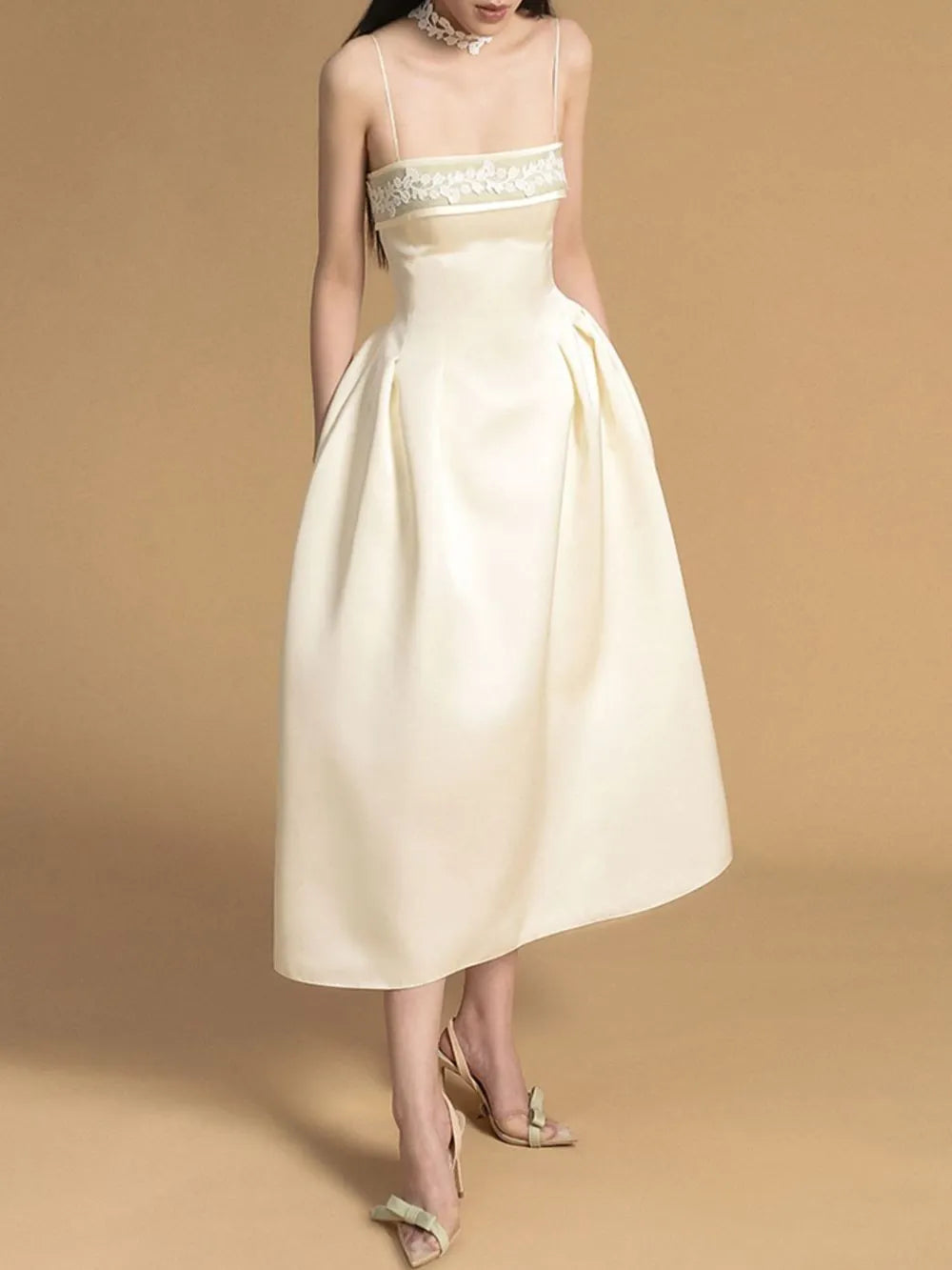Marya Spaghetti Midi Dress Flowering Girl