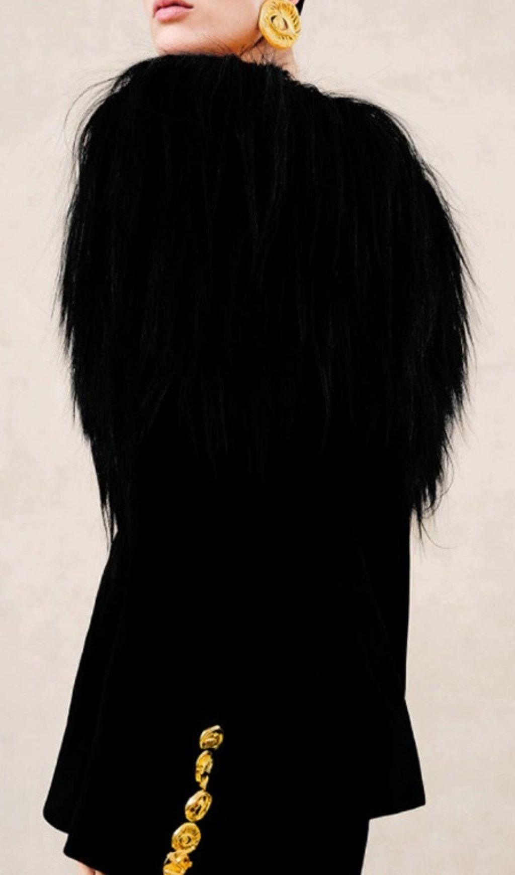 Hyunh Black Off-Shoulder Blazer Flowering Girl