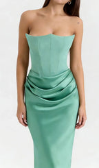 Hillary Clinton's Strapless Bodycon Dress-Green Flowering Girl
