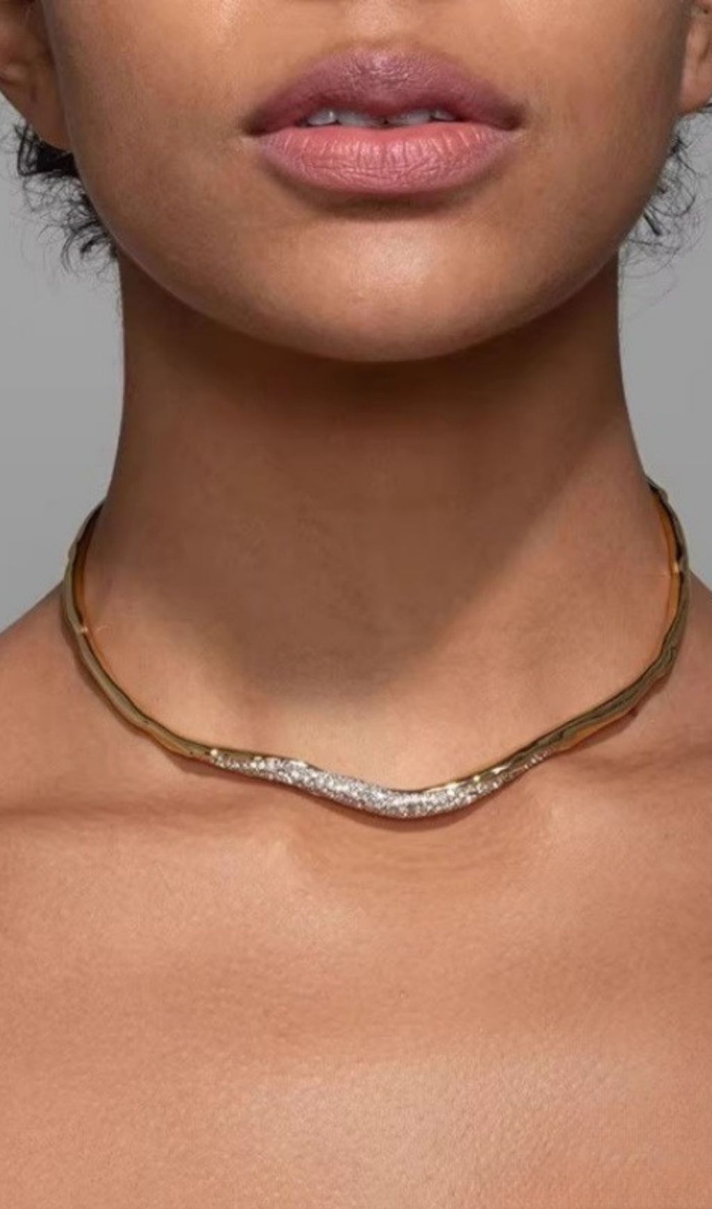 Oaelith Rhinestone Choker Flowering Girl