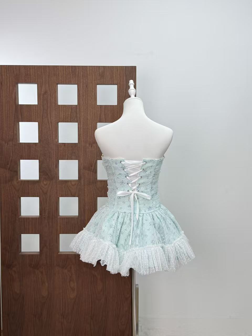Irene Floral Print Strapless Tulle Mini Dress In Blue Flowering Girl