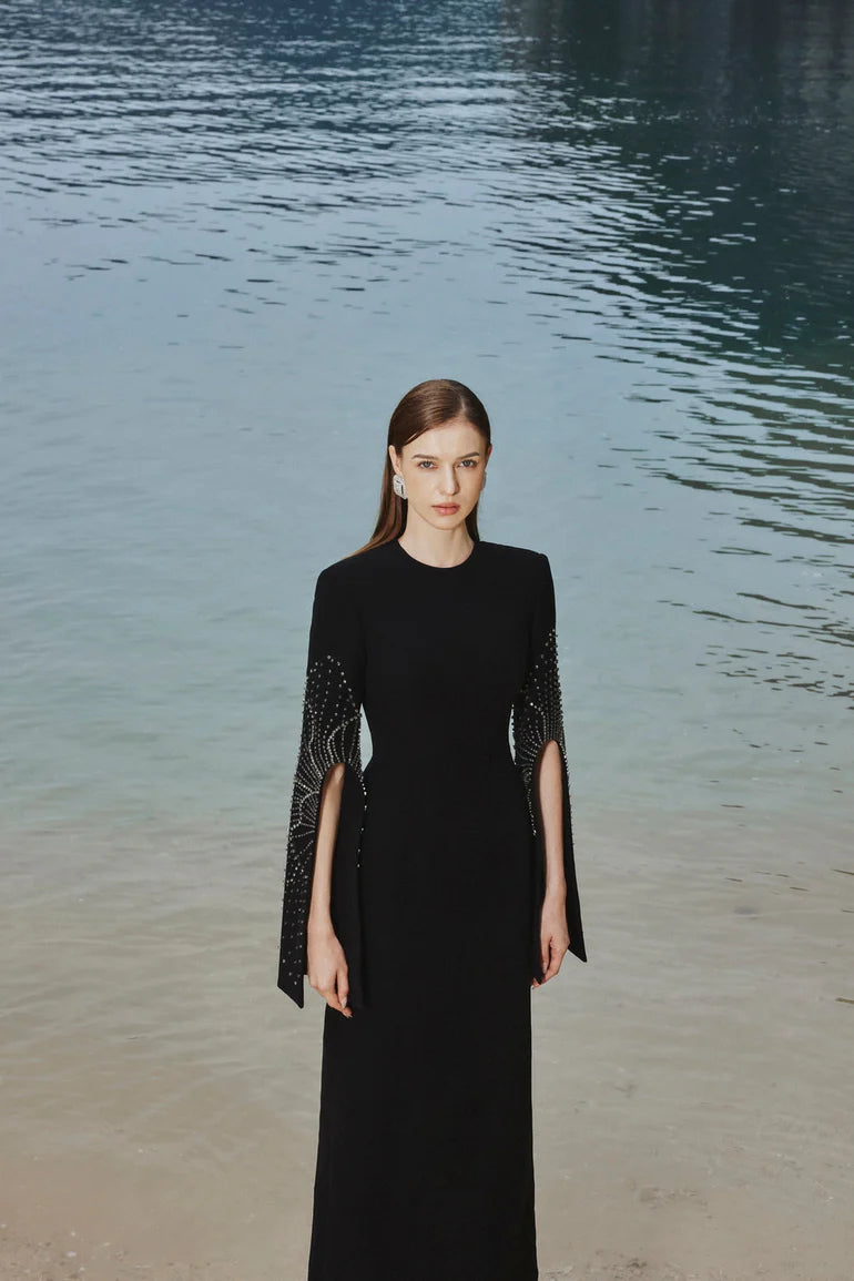 stephanie slit-sleeve bodycon maxi dress in black Flowering Girl