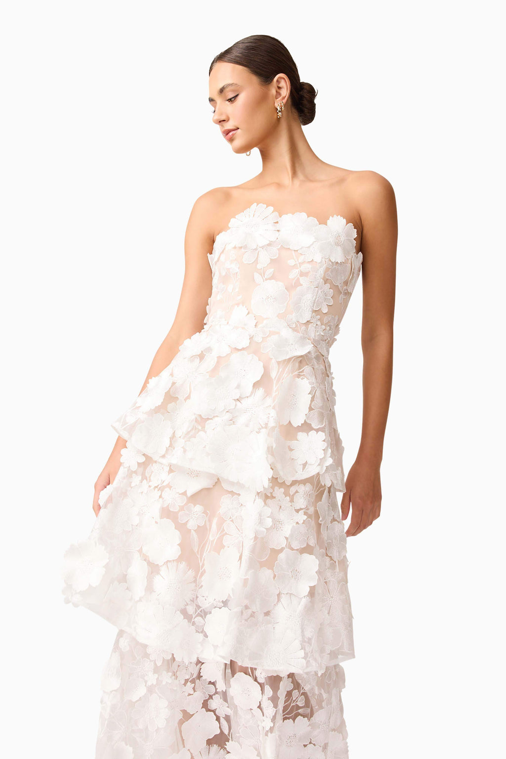 Selene 3D Flower Tiered Maxi Dress In White Flowering Girl