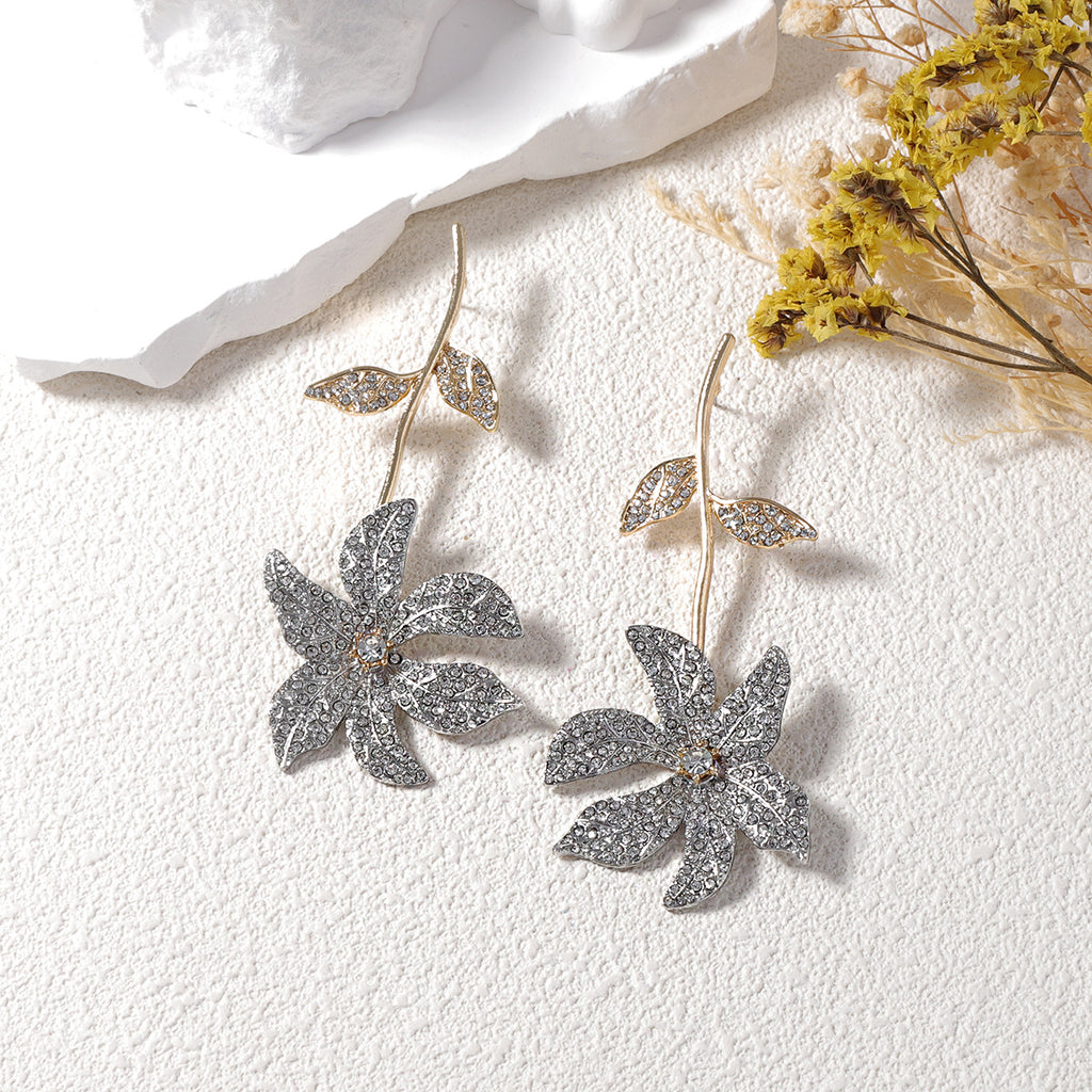 Josephe Flower Earrings Flowering Girl