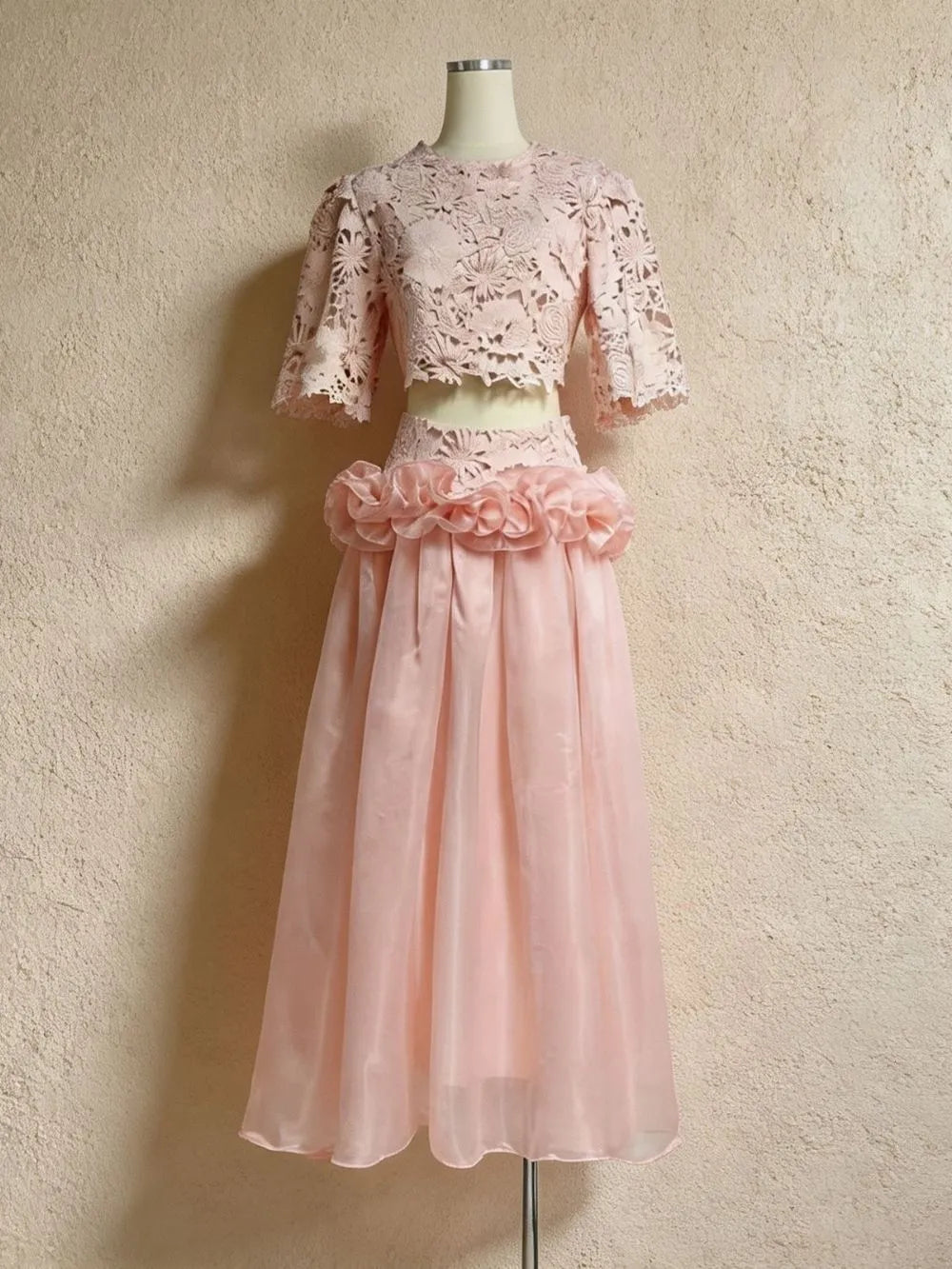 Maryjane Embroidery Two-Piece Set Flowering Girl