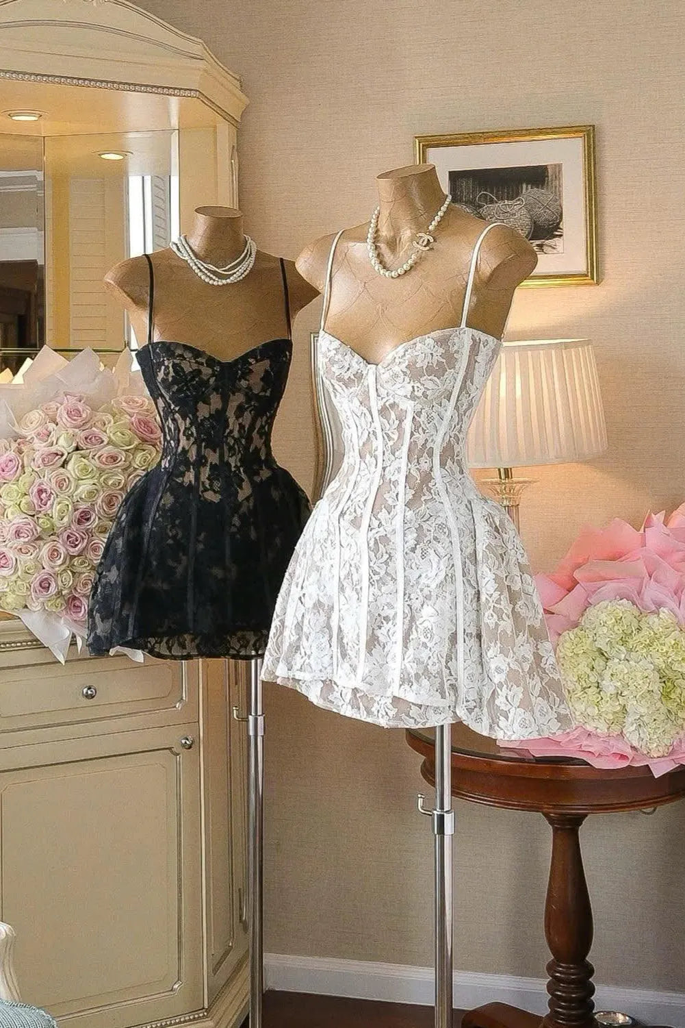 Alessia Lace Mini Dress Flowering Girl