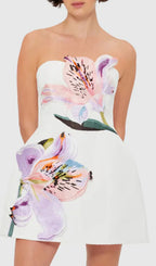 Huy White Strapless Flower Mini Dress Flowering Girl