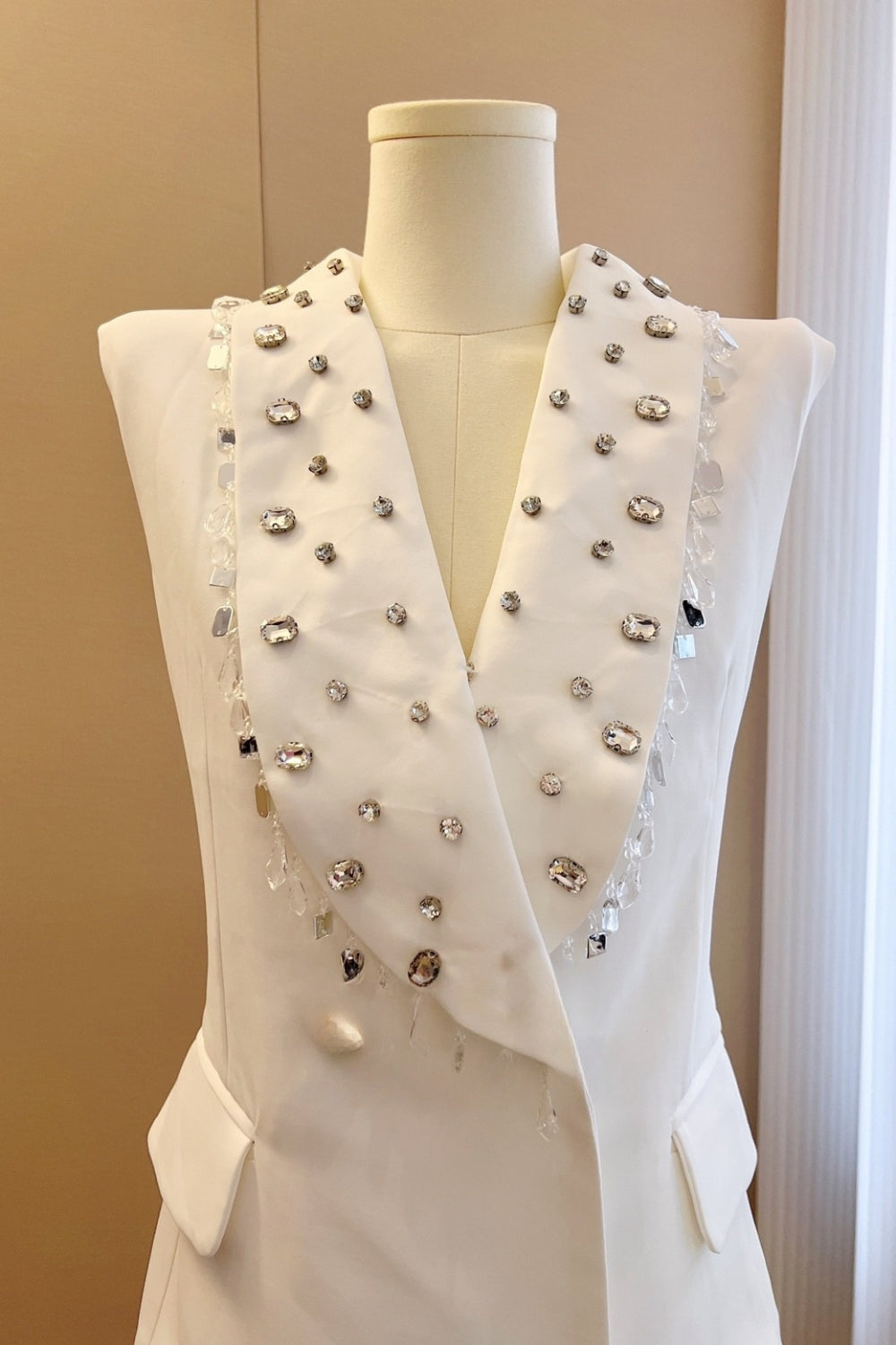 White V-Neck Sleeveless Diamond Midi Suit Top Flowering Girl
